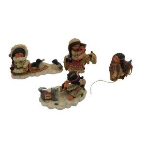 Lot of 4 Vintage Enesco Friends of the Feather Winter Nativity Figurines READ